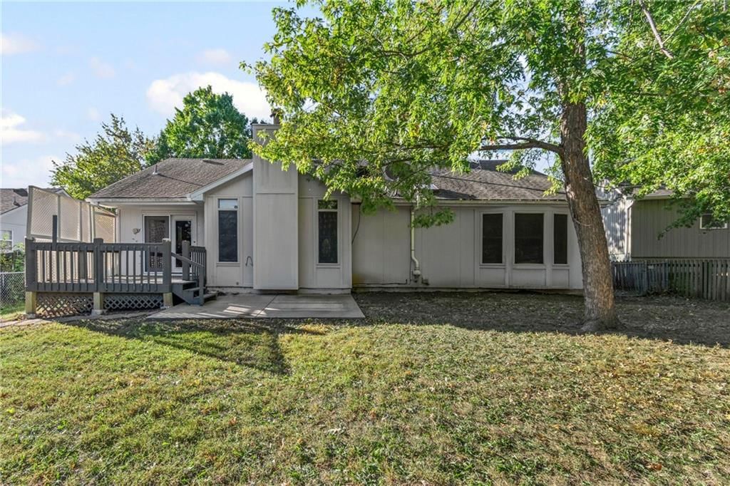 407 SE Hamilton Court — photo 33