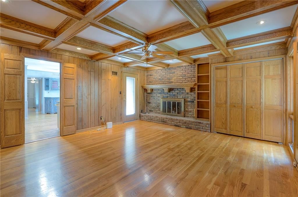 9015 Outlook Drive — photo 12