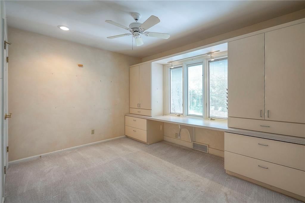 9015 Outlook Drive — photo 40
