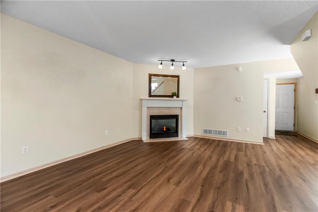 Photo 13 of 23 - 707 SE 14th Street