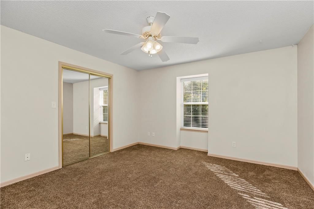Photo 21 of 23 - 707 SE 14th Street