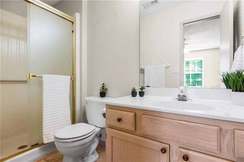 Photo 22 of 23 - 707 SE 14th Street