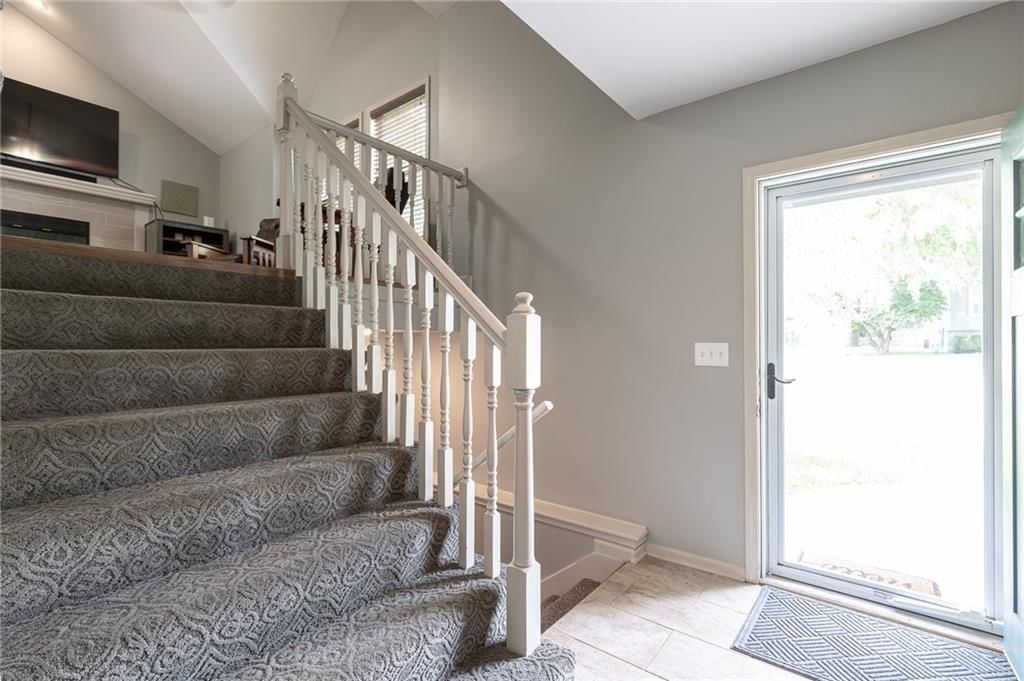207 Breezeway Lane — photo 4