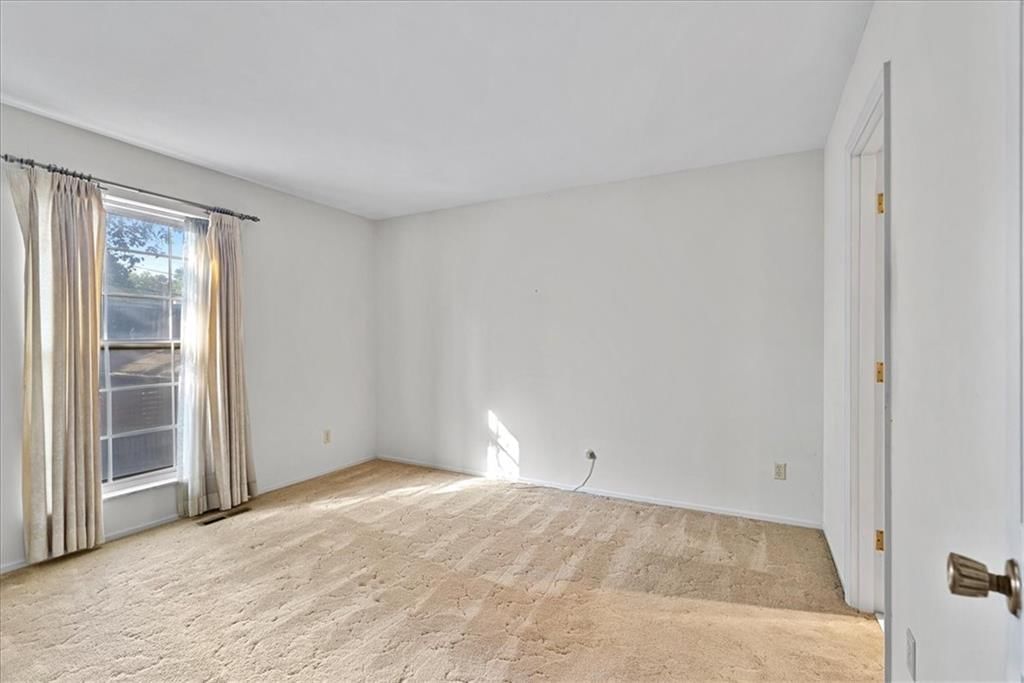 5729 Metcalf Court — photo 14