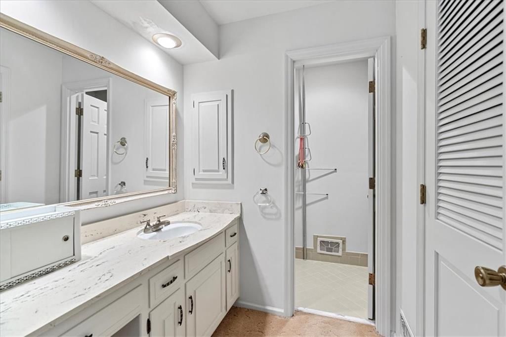 5729 Metcalf Court — photo 20