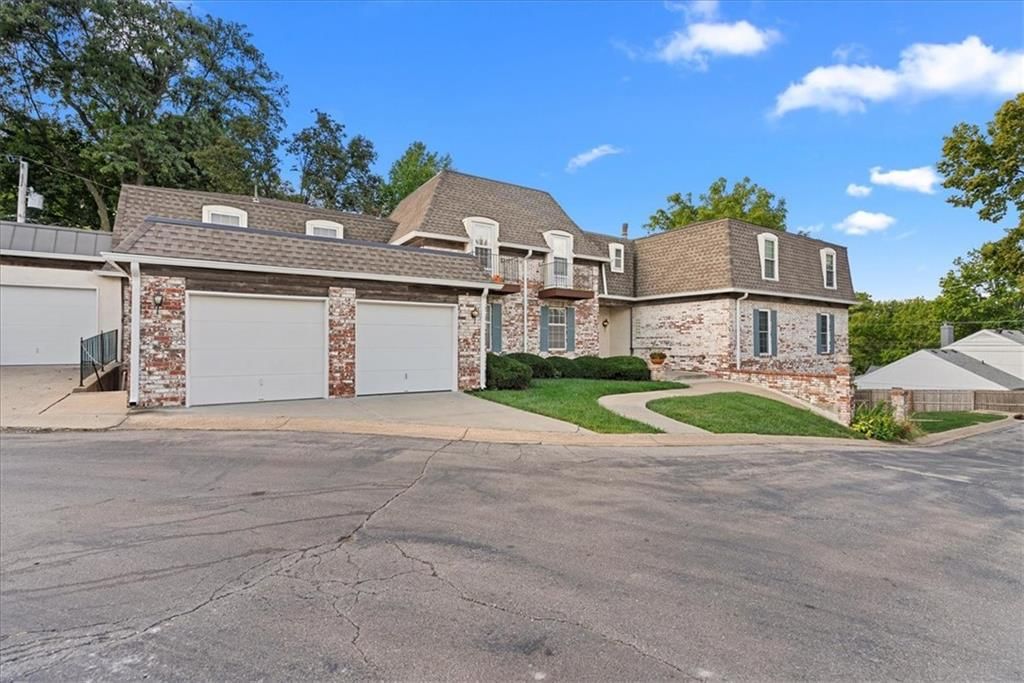 5729 Metcalf Court — photo 30