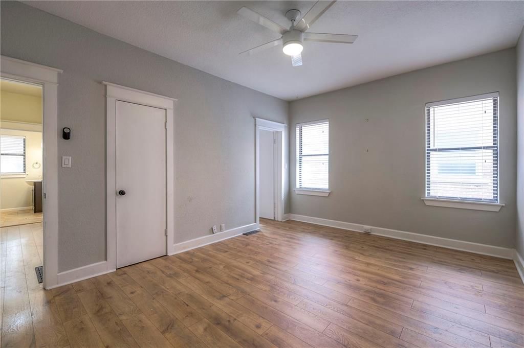 220 W Armour Boulevard — photo 16