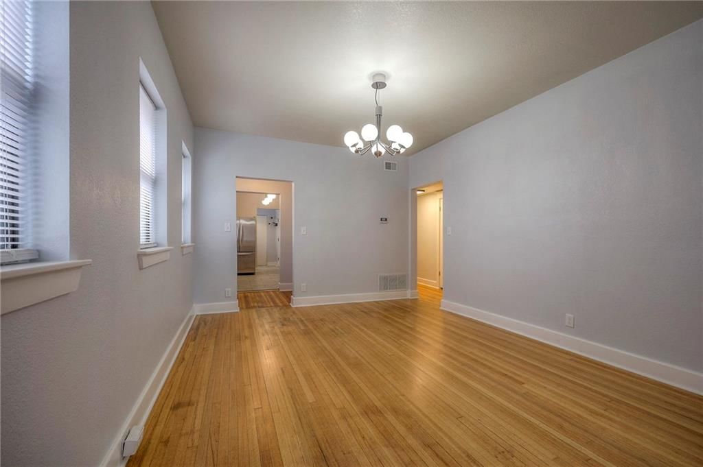 220 W Armour Boulevard — photo 23