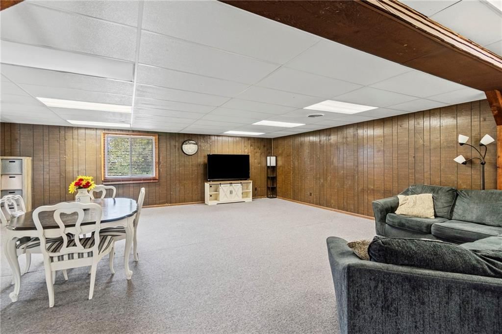 3160 W Arrow Street — photo 13