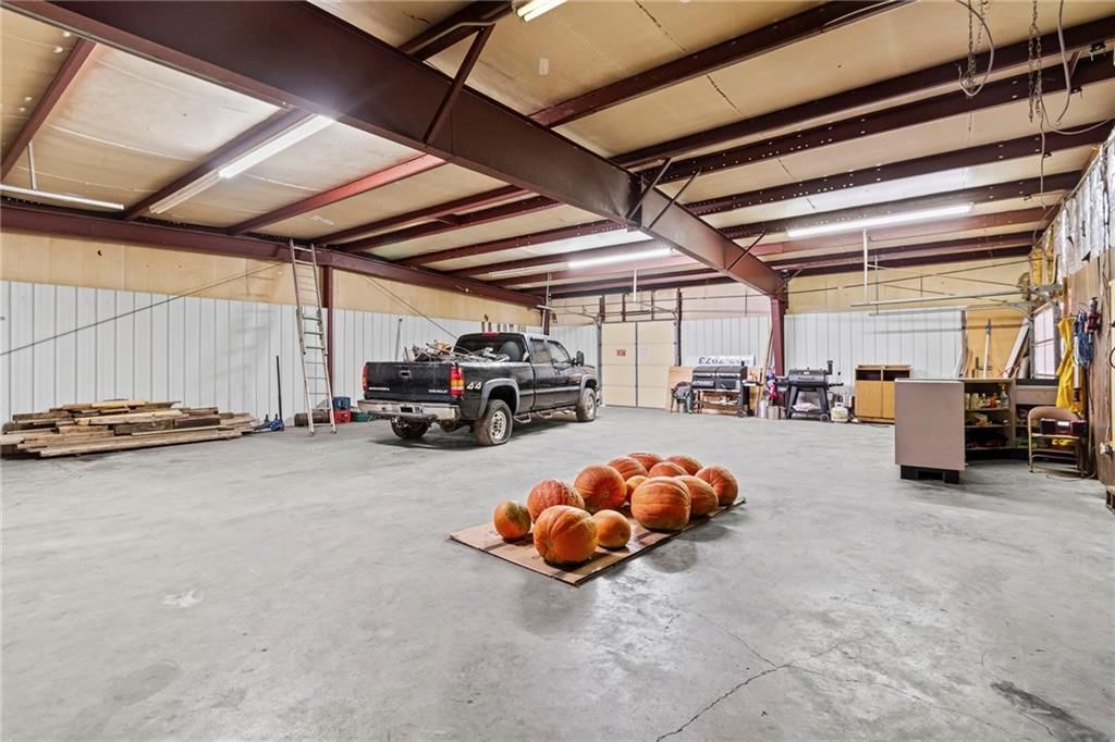 3160 W Arrow Street — photo 25