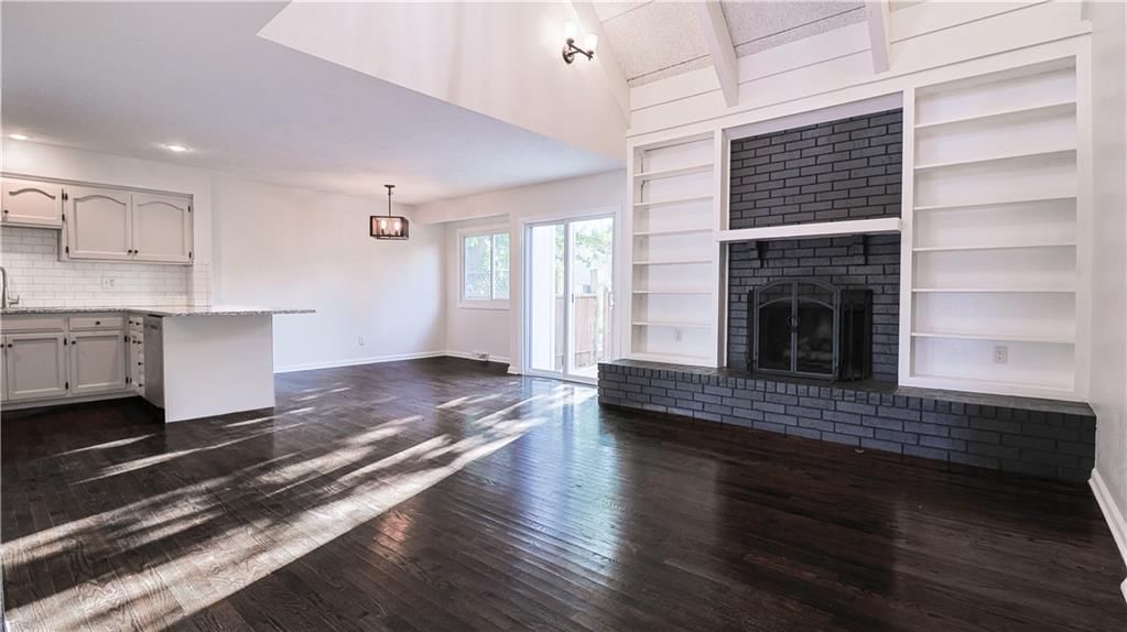 413 Woodbridge Lane — photo 8