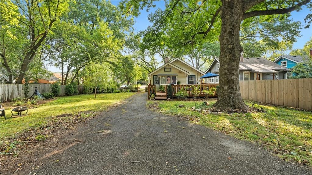 7514 Harrison Street, Kansas City, MO