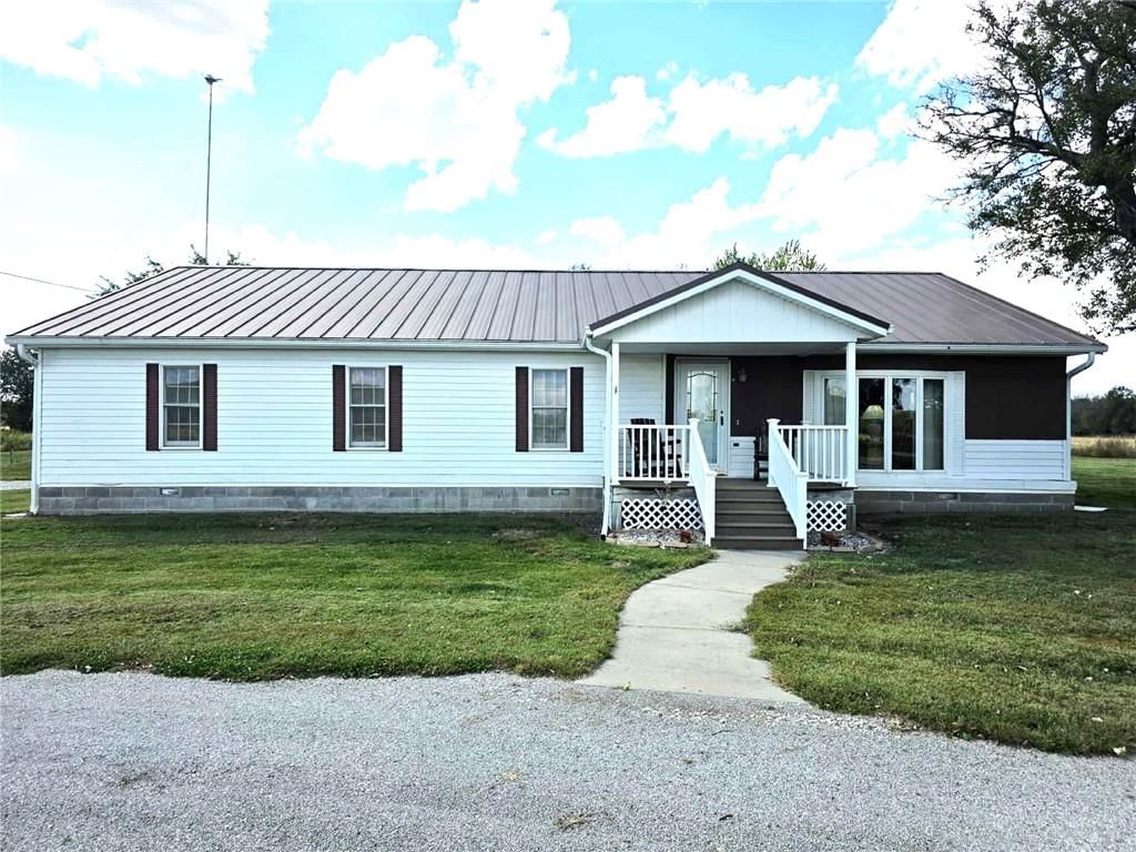 14750 Polly Road, Pleasanton, KS