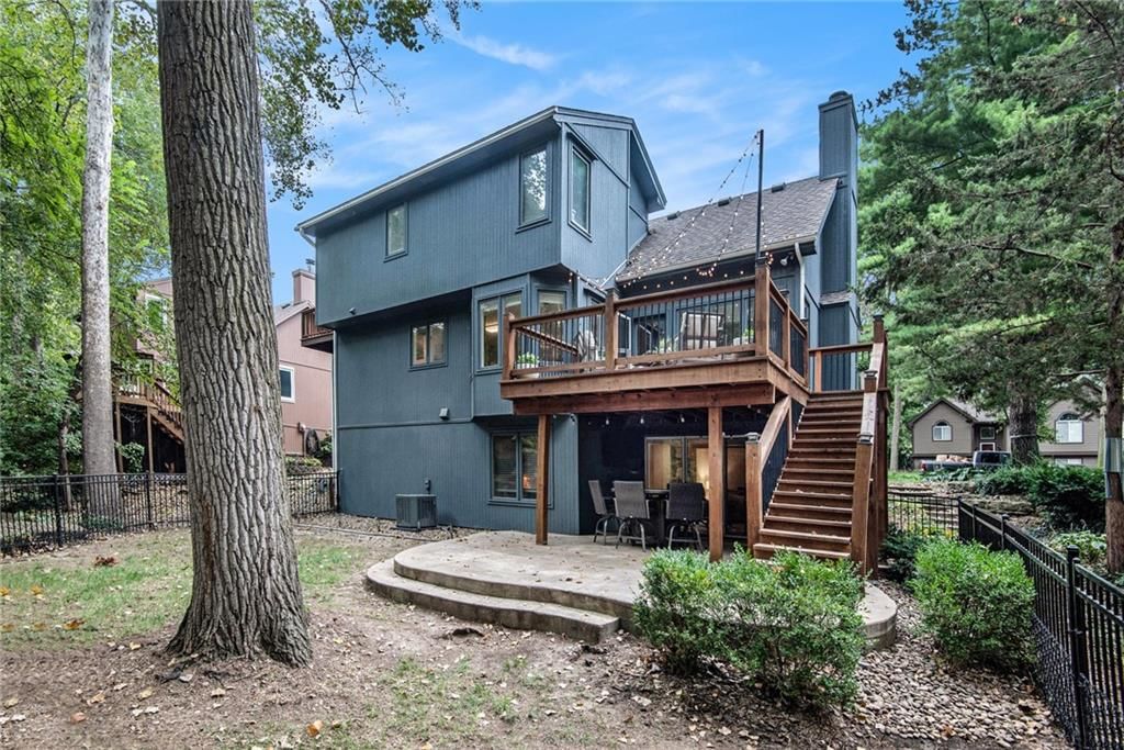5240 N Main Street — photo 34