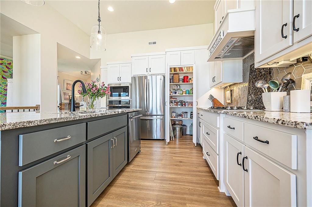 1748 NW 107th Terrace — photo 9