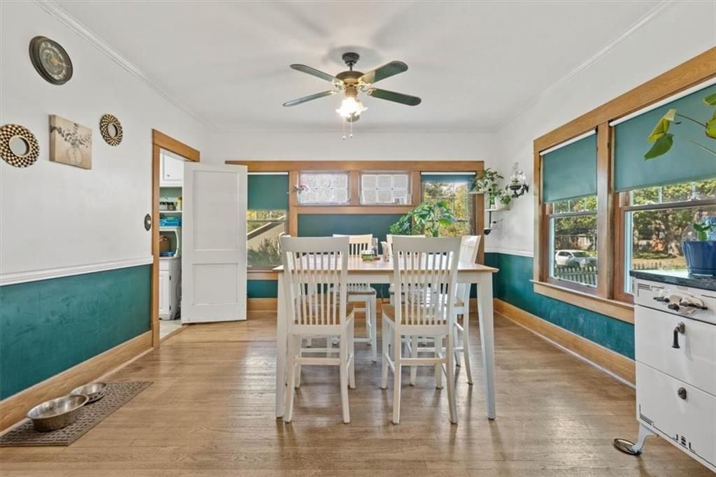 Photo 14 of 36 - 501 E Spruce Street