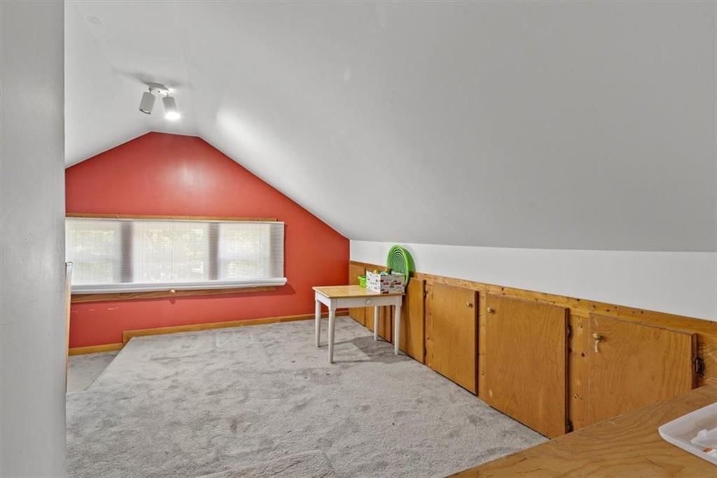 Photo 22 of 36 - 501 E Spruce Street