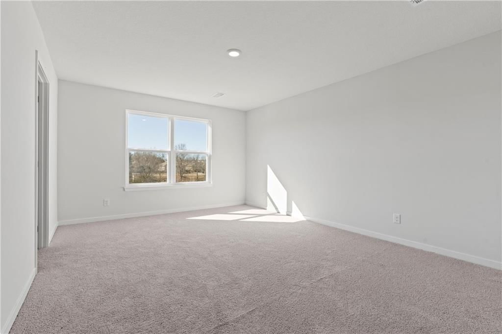 614 Fallen Leaf Drive — photo 11
