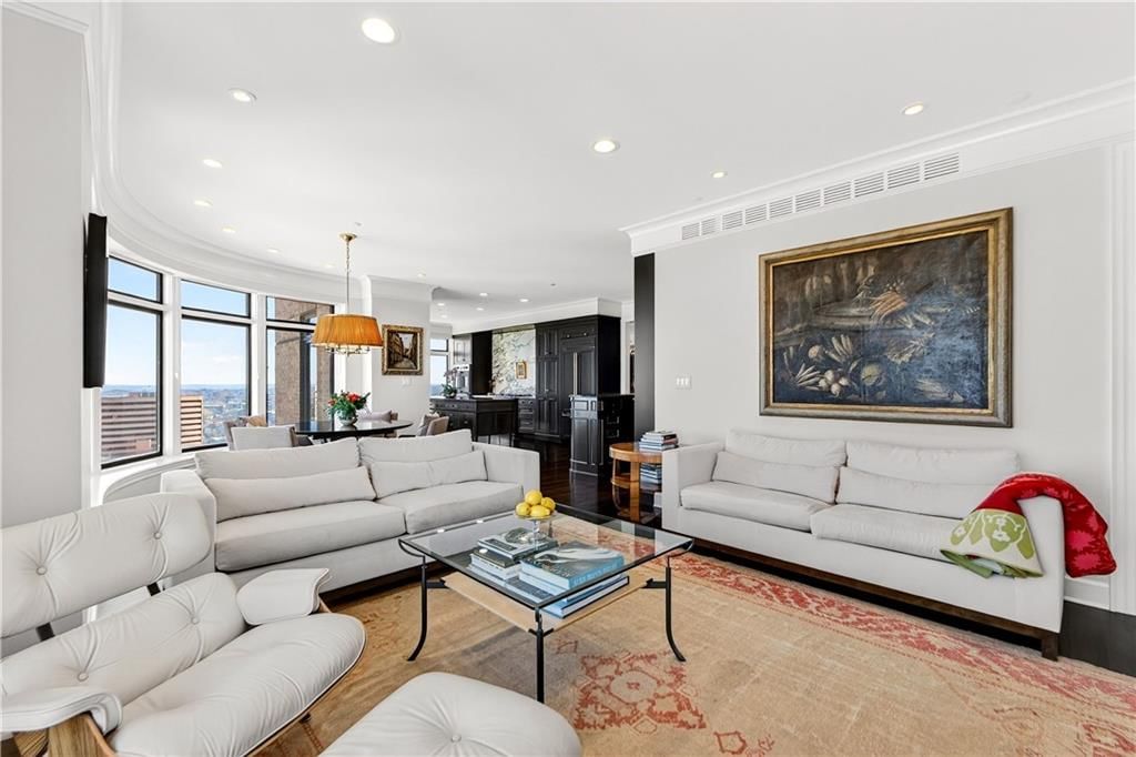400 W 49th Terrace — photo 38