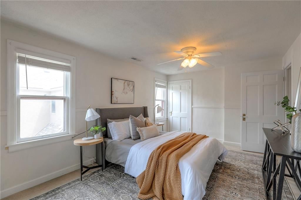 722 E Meyer Boulevard — photo 13