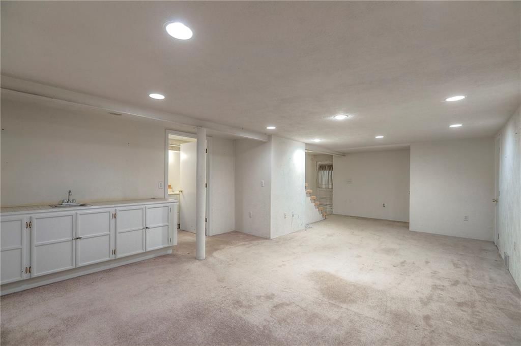 722 E Meyer Boulevard — photo 17