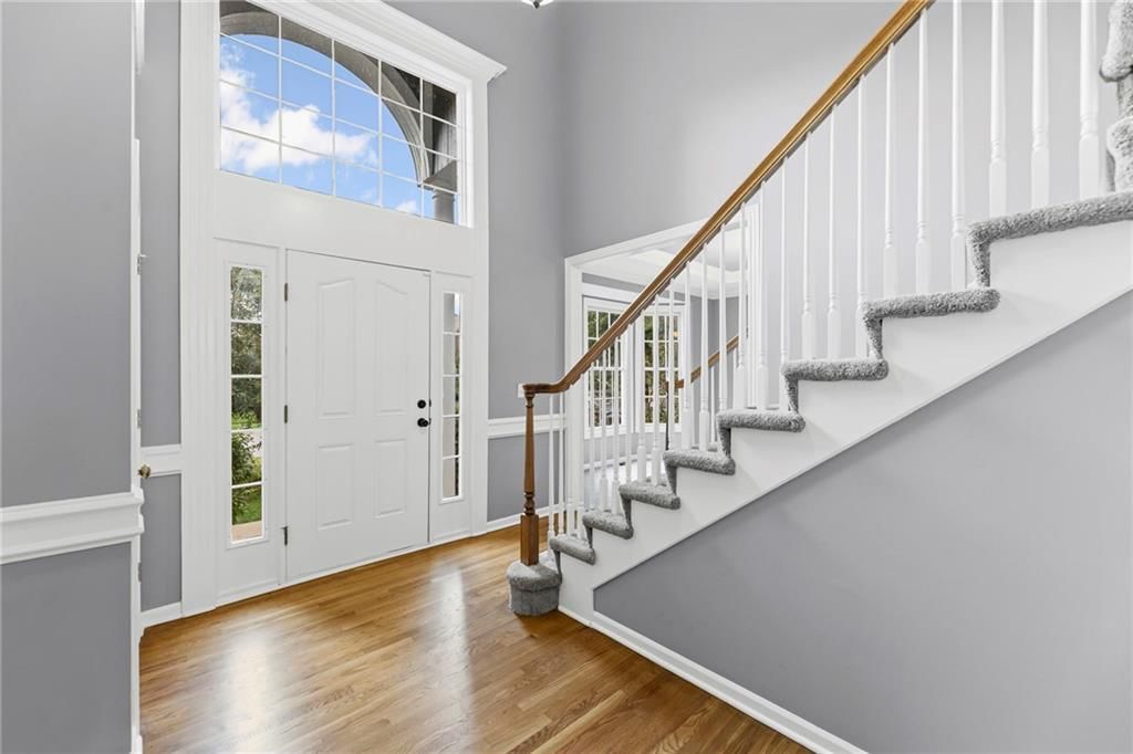 18504 W 153rd Terrace — photo 9