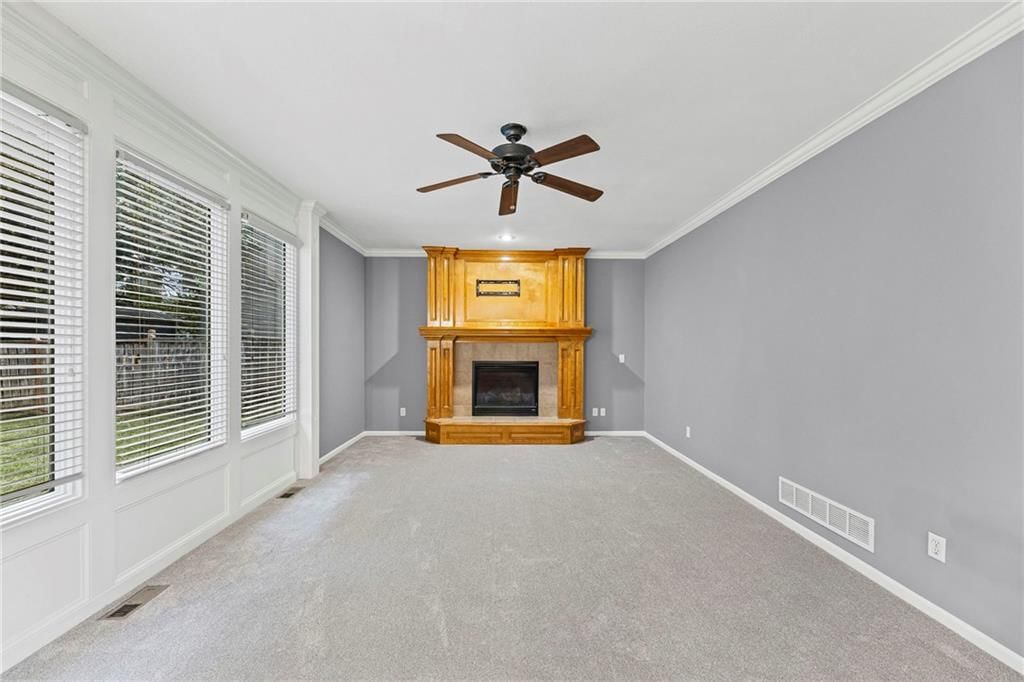 18504 W 153rd Terrace — photo 17