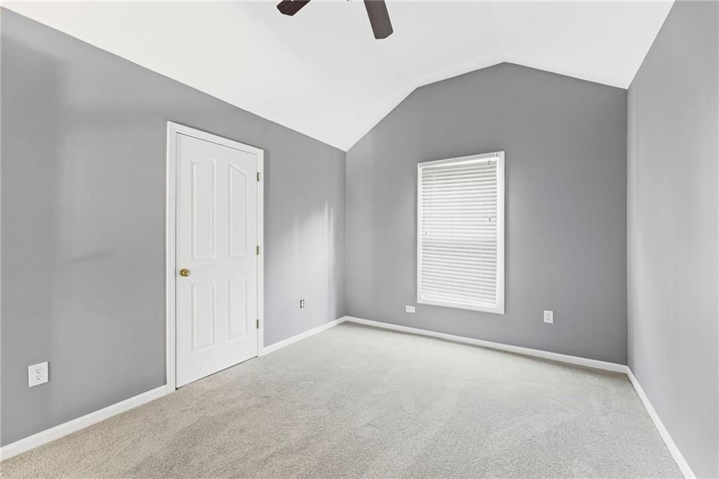18504 W 153rd Terrace — photo 31