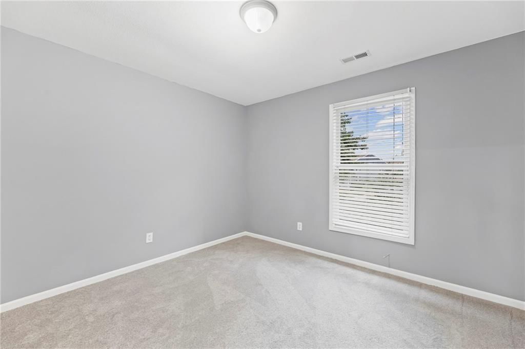 18504 W 153rd Terrace — photo 32
