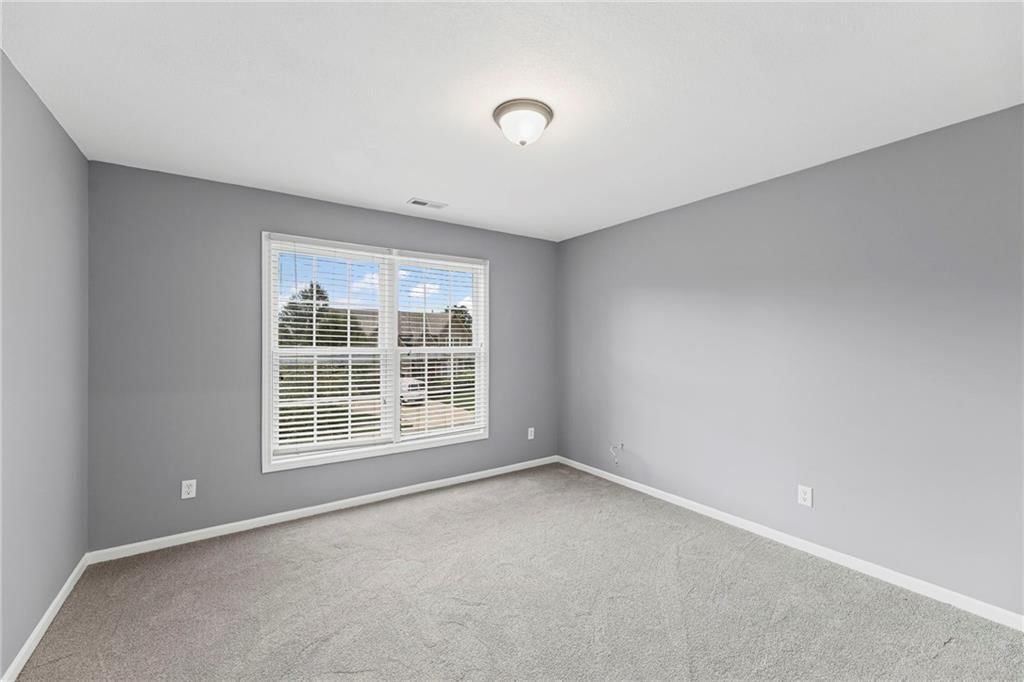 18504 W 153rd Terrace — photo 35