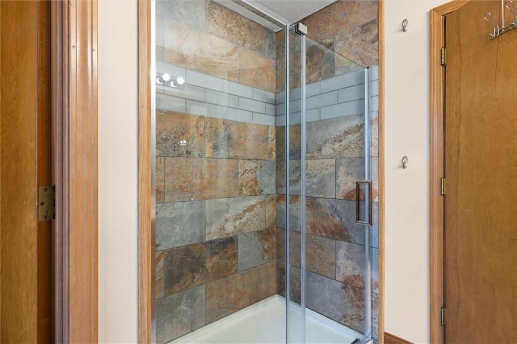 2615 Red Cedar Drive — photo 21