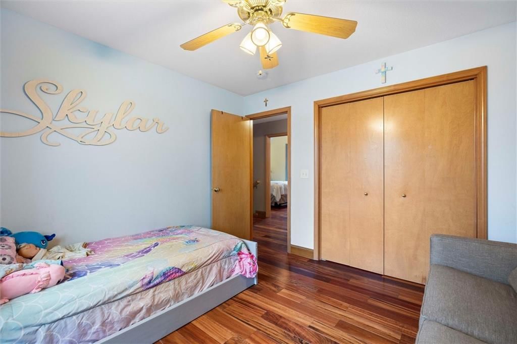 2615 Red Cedar Drive — photo 24