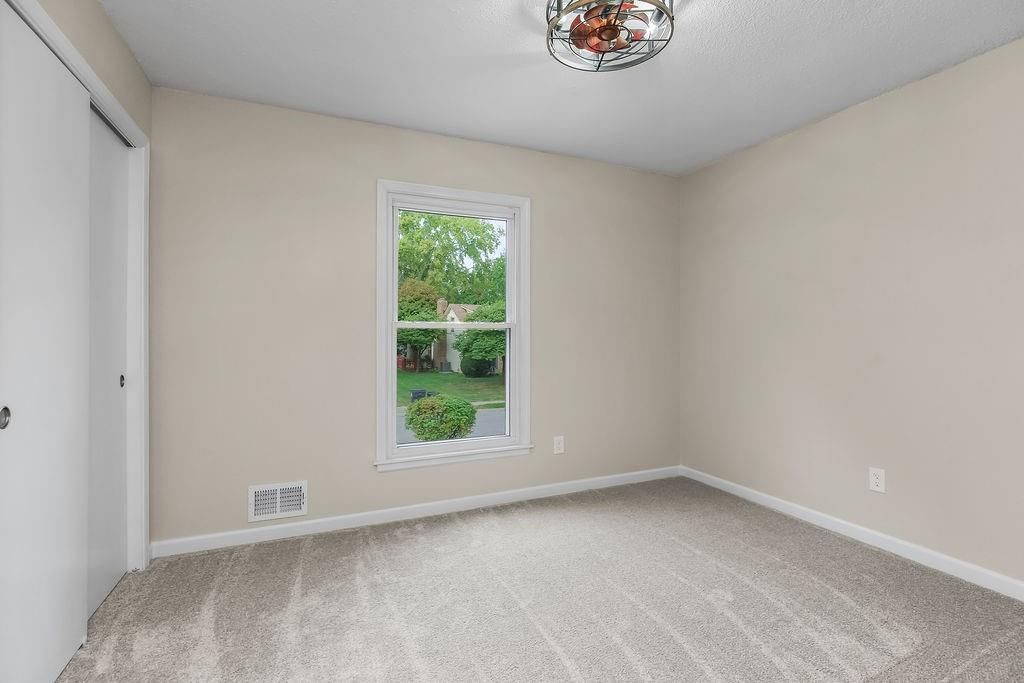 Photo 19 of 33 - 1804 SW CHEROKEE STRIP N/A
