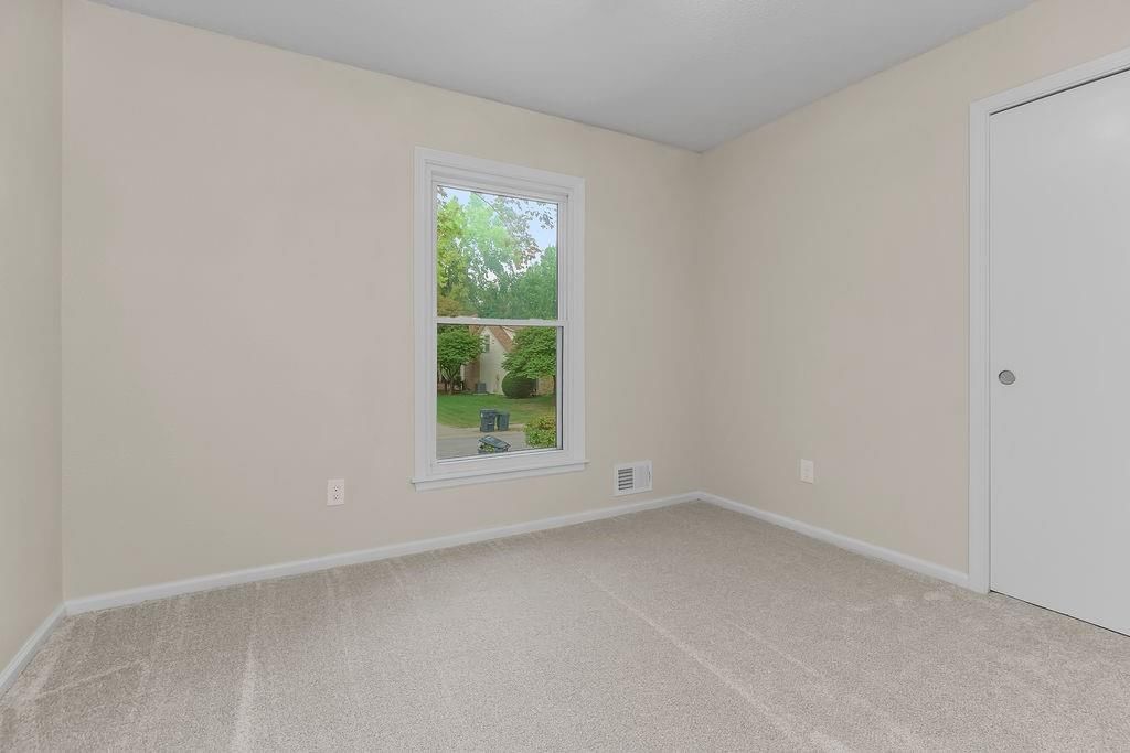 Photo 21 of 33 - 1804 SW CHEROKEE STRIP N/A