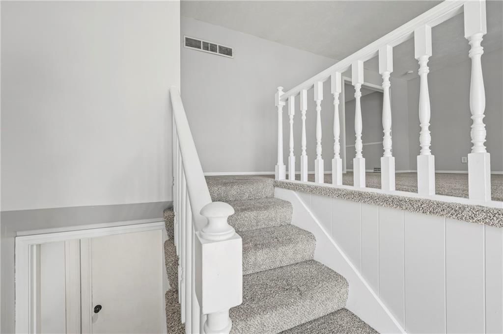 12704 BRISTOL Avenue — photo 2