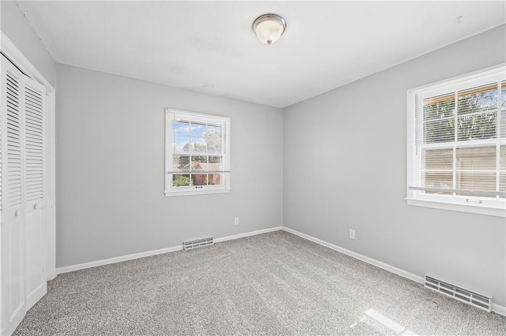 12704 BRISTOL Avenue — photo 17