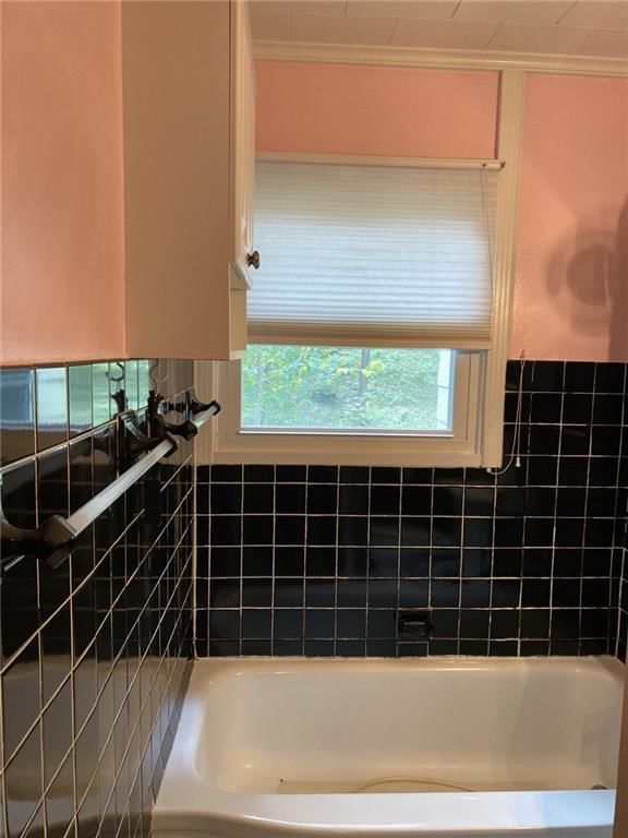 807 NE 46th Street — photo 19