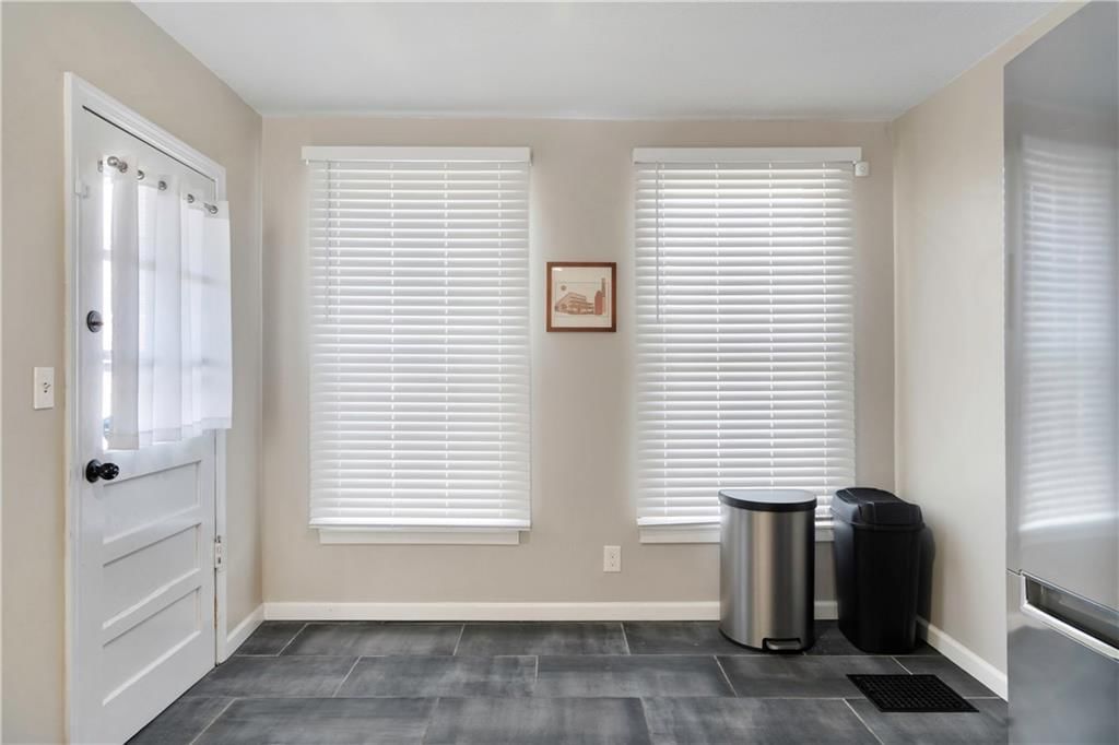 110 Brooklyn Avenue — photo 15