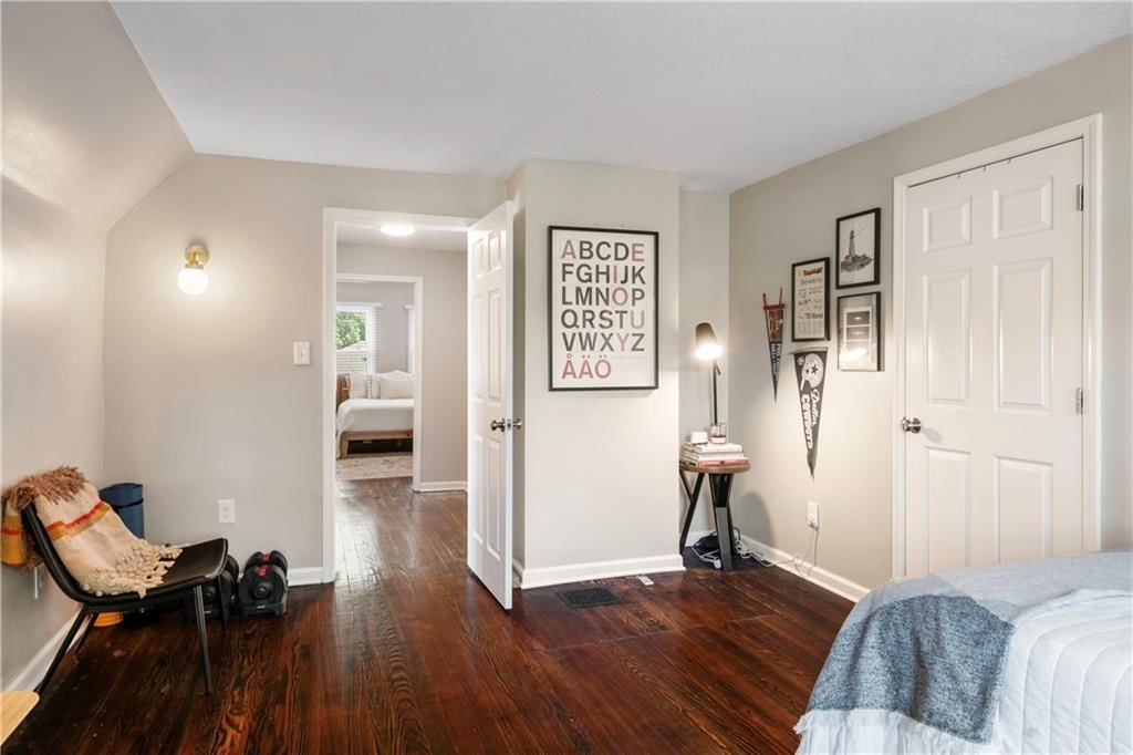 110 Brooklyn Avenue — photo 25