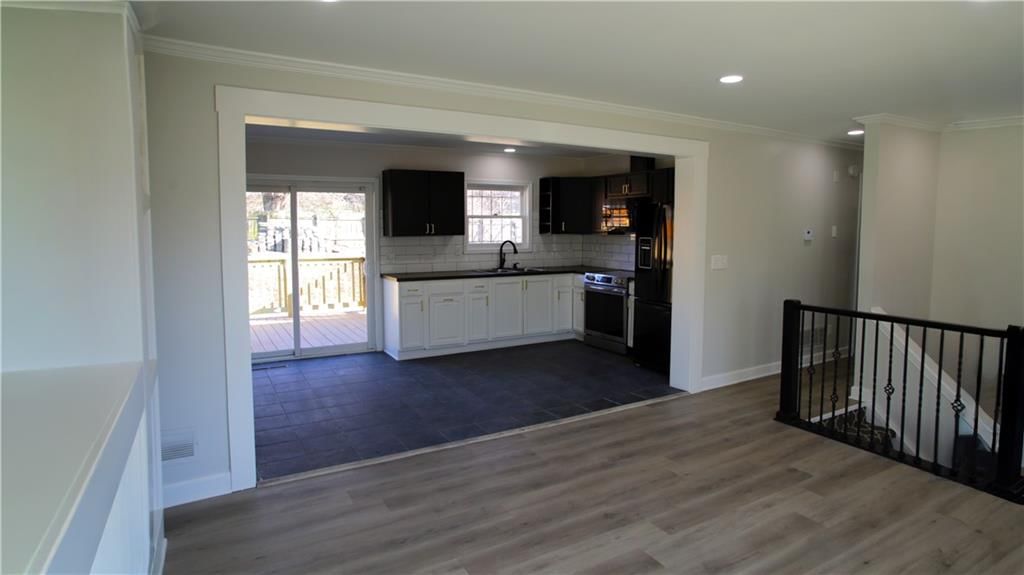 2331 Montgall Avenue — photo 9
