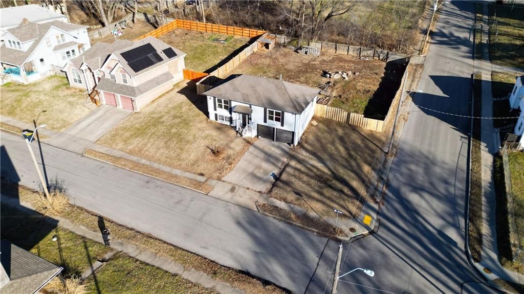 2331 Montgall Avenue — photo 23