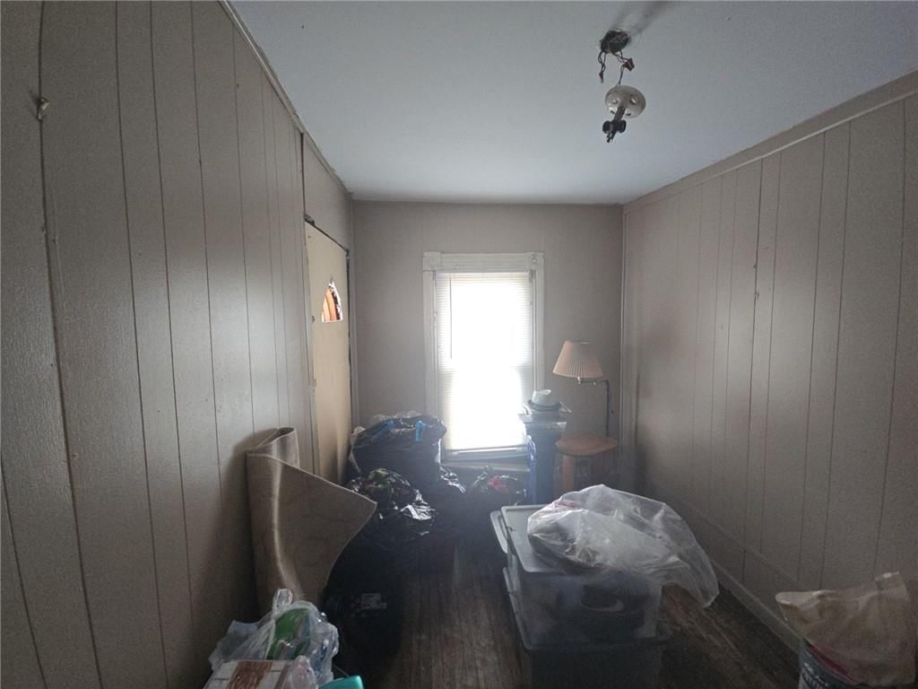 Photo 8 of 11 - 2334 Walrond Avenue