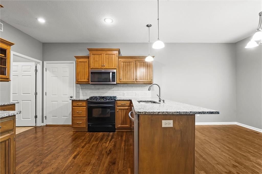 13928 S Summit Street — photo 13
