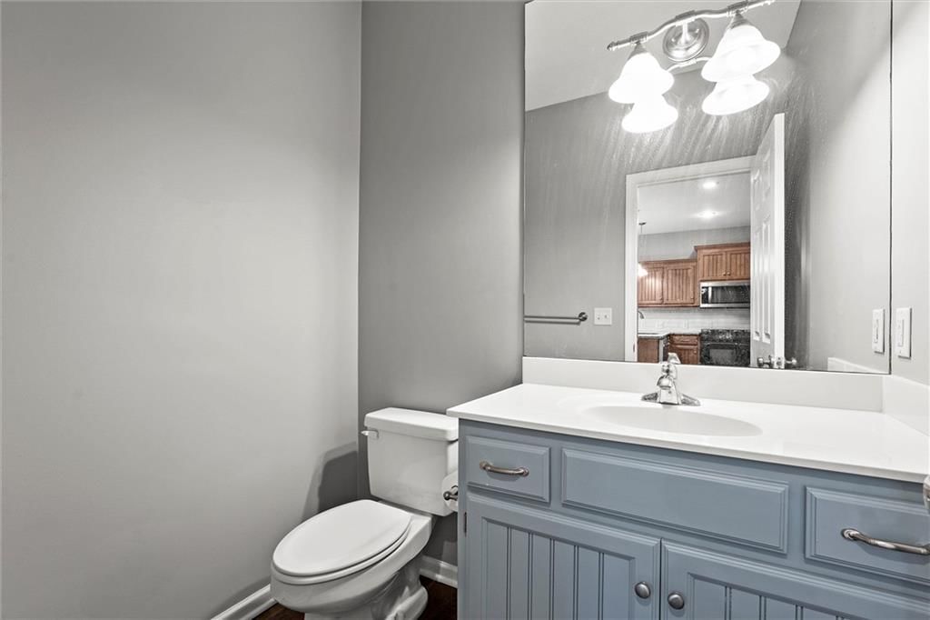 13928 S Summit Street — photo 17