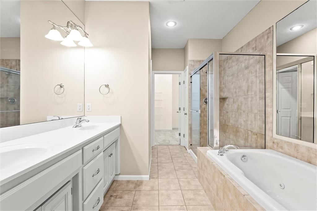 13928 S Summit Street — photo 20