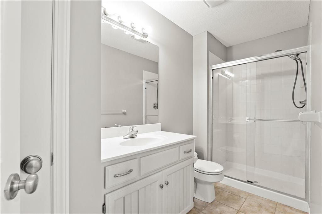 13928 S Summit Street — photo 26