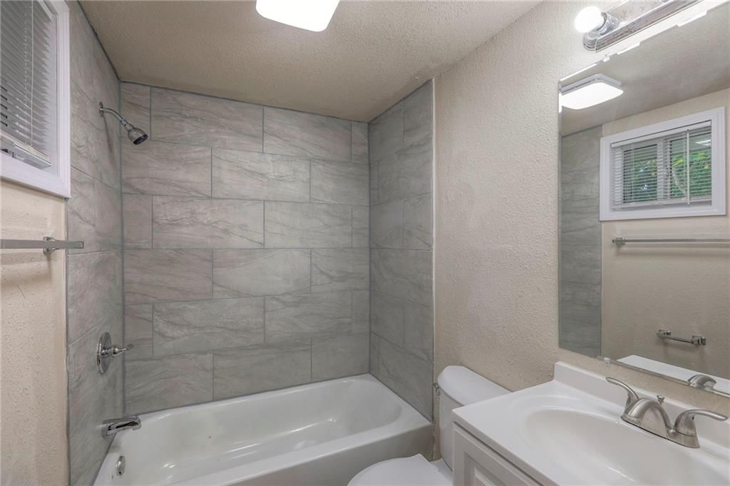 1103 S Crisp Street — photo 23