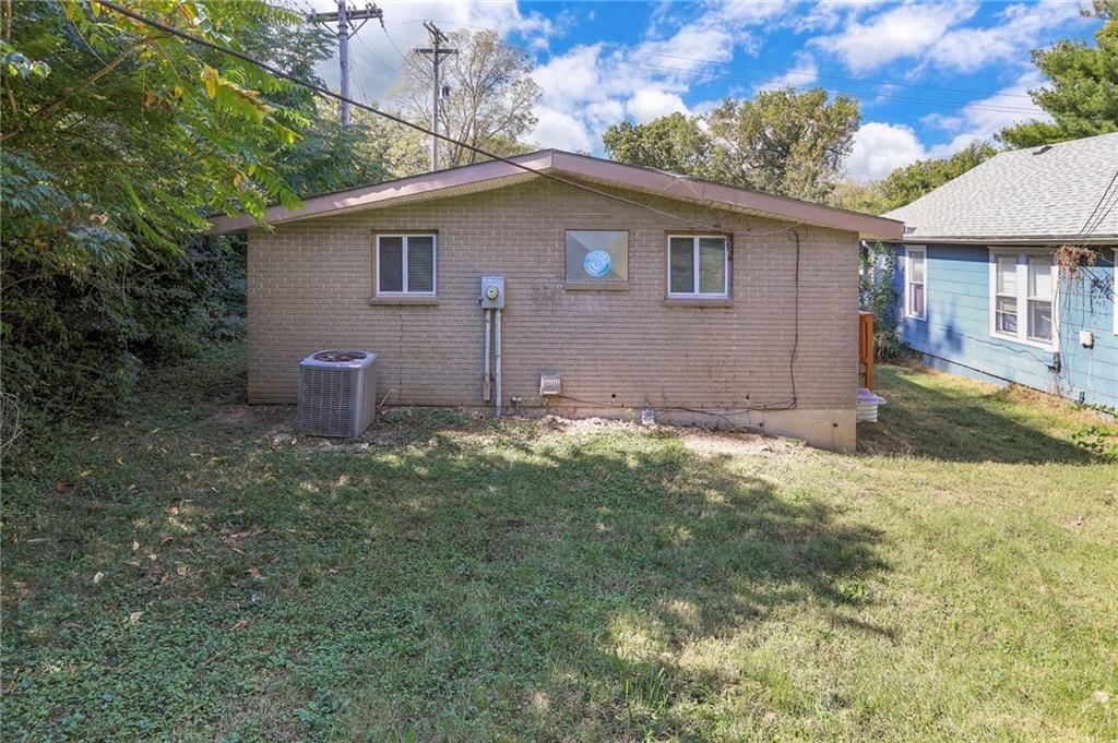 1103 S Crisp Street — photo 32