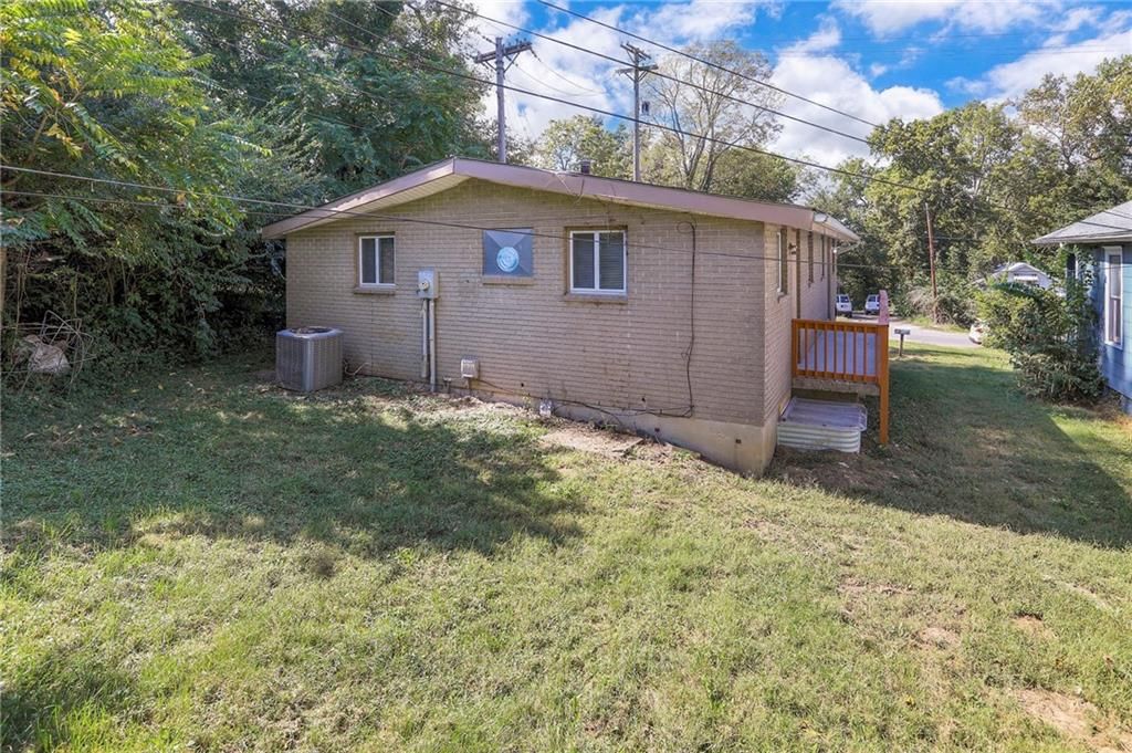 1103 S Crisp Street — photo 33