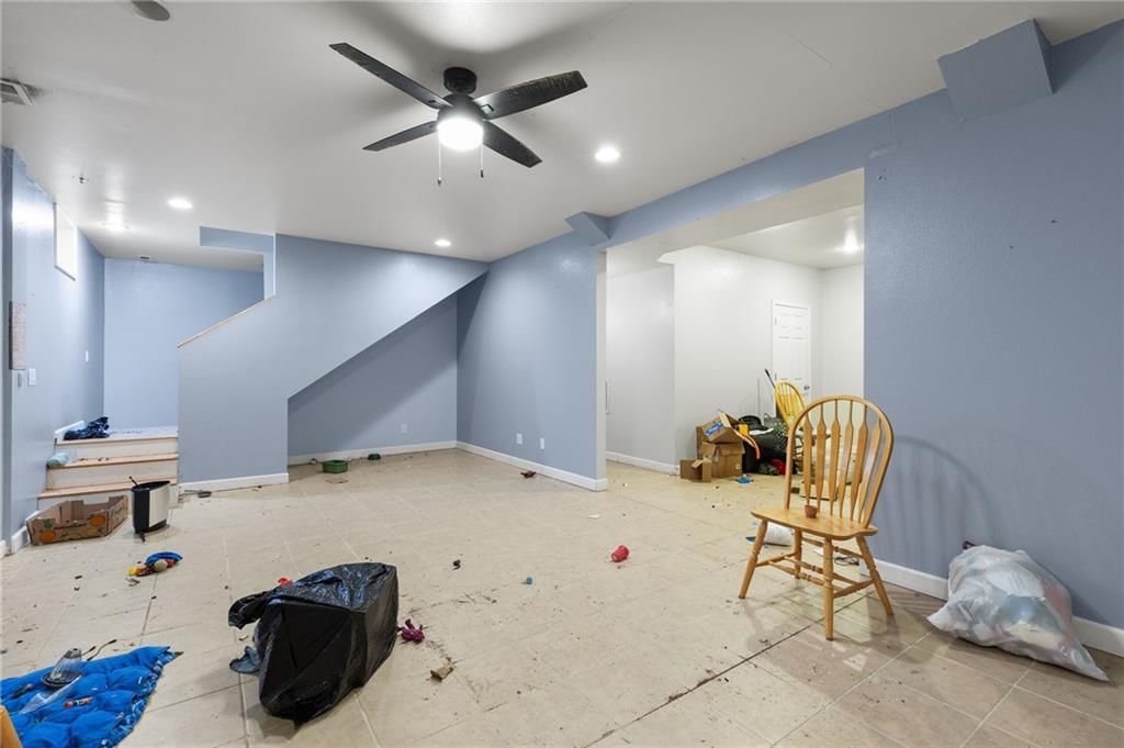 215 NW 415 Road — photo 29